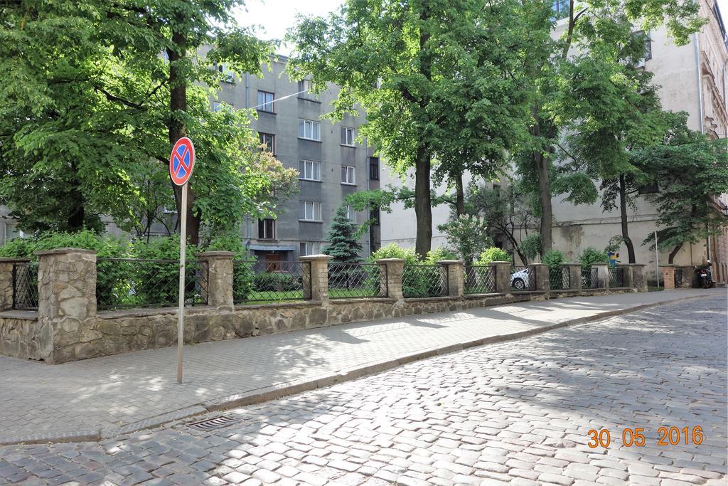 Riga Old Town River View With Balcony Экстерьер фото