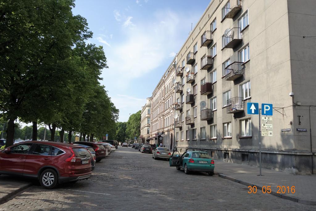 Riga Old Town River View With Balcony Экстерьер фото
